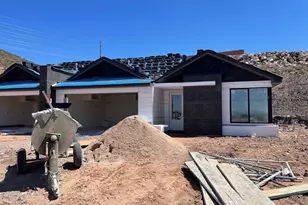 1628 W 470 N, Hurricane, UT 84737 - Photo 2
