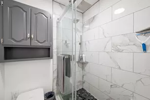210 S 500 East E, Saint George, UT 84770 - Photo 18