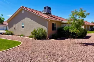 517 E Padre Lakes Dr, Ivins, UT 84738 - Photo 26