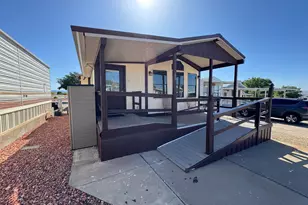 1150 W Red Hills Pkwy, Washington, UT 84780 - Photo 14
