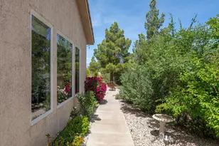 4667 S Whisper Point Dr, Saint George, UT 84770 - Photo 36