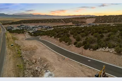 W Estate Dr #6, Cedar City, UT 84720 - Photo 14