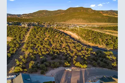 W Estate Dr #17, Cedar City, UT 84720 - Photo 8