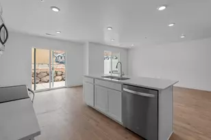 2109 S Wolverine Way, Washington, UT 84780 - Photo 10