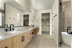 1523 S 3630 W, Hurricane, UT 84737 - Photo 16