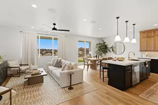 972 E Coyote Crest Dr, Washington, UT 84780 - Photo 12