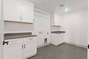 1033 E Coyote Crest Dr, Washington, UT 84780 - Photo 52