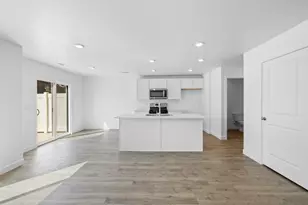 2113 S Wolverine Way, Washington, UT 84780 - Photo 6