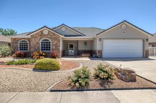 633 W 375 S, Hurricane, UT 84737 - Photo 1