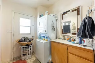 121 N 100 E, La Verkin, UT 84745 - Photo 8