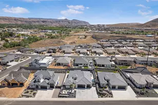 1861 W 300 N, Hurricane, UT 84737 - Photo 32