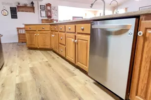 4637 N Pioneer Dr, Enoch, UT 84721 - Photo 16
