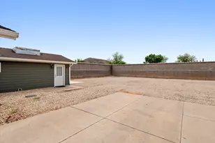 1649 W State St, Hurricane, UT 84737 - Photo 72