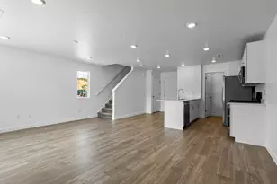 2775 E Rushpink Ln, Washington, UT 84780 - Photo 10