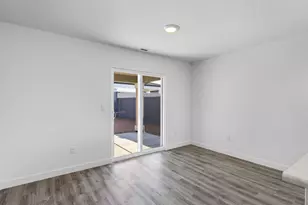 1583 S Fins Rd, Washington, UT 84780 - Photo 16
