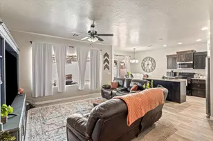 5932 S Kastra Ln, Saint George, UT 84790 - Photo 4