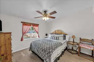 5 S Main St, Ivins, UT 84738 - Photo 10