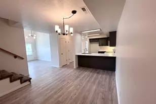 998 3 Fountains Dr, Cedar City, UT 84720 - Photo 6