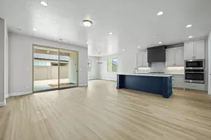 1627 N Ascent St, Washington, UT 84780 - Photo 10