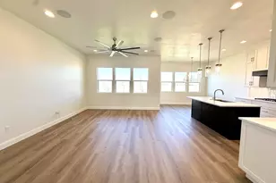 4758 S Woodrow Ln, Washington, UT 84780 - Photo 4