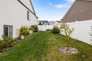 7142 W Hightower Rd, West Valley City, UT 84120 - Photo 30