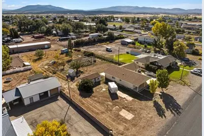 149 S 100 E, Enterprise, UT 84725 - Photo 32
