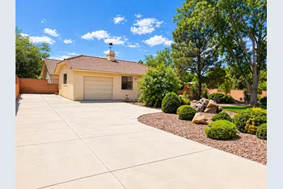 625 W Los Alamitos Dr, Saint George, UT 84790 - Photo 26