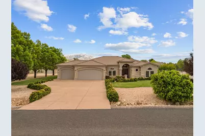 838 Dammeron Valley Dr W, Dammeron Valley, UT 84783 - Photo 2