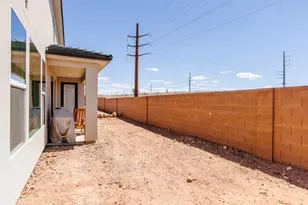 1370 Honeycomb Dr, Saint George, UT 84790 - Photo 38