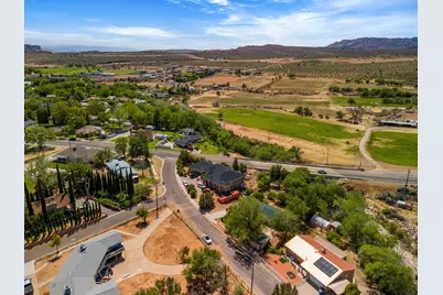 55 E Spring Dr, Toquerville, UT 84774 - Photo 36