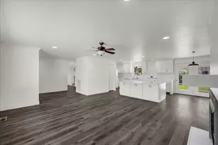1585 W 400 S, Hurricane, UT 84737 - Photo 6