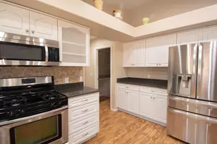 1677 E 2330 S St, Saint George, UT 84790 - Photo 8