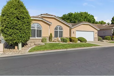187 N Westridge Dr #108, Saint George, UT 84770 - Photo 2