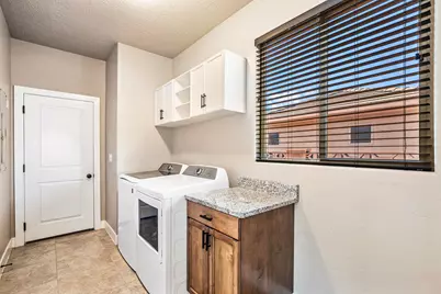389 N 815 W, Hurricane, UT 84737 - Photo 28