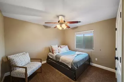 840 N Main St, Hurricane, UT 84737 - Photo 32