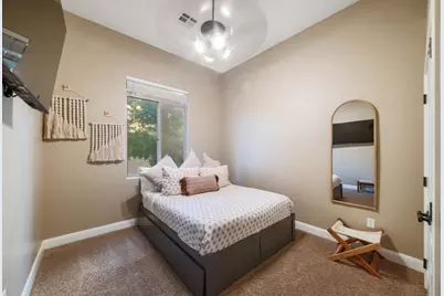 840 N Main St, Hurricane, UT 84737 - Photo 24