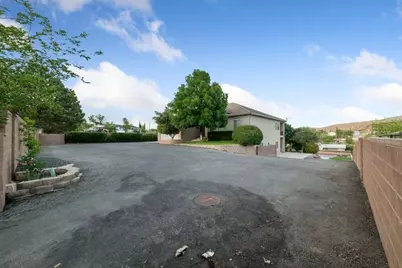 840 N Main St, Hurricane, UT 84737 - Photo 36