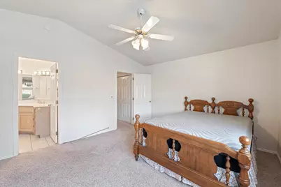 1055 E 900 S #70, Saint George, UT 84790 - Photo 16
