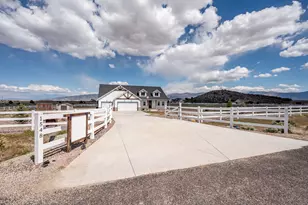 1548 N 6775 W, Cedar City, UT 84721 - Photo 2