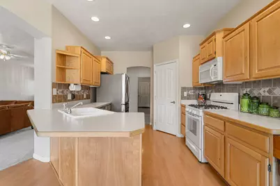 2237 W 546 S, Cedar City, UT 84721 - Photo 8