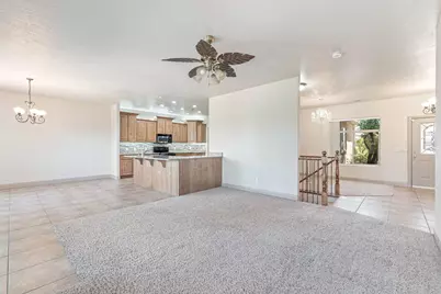 112 S 2500 W, Hurricane, UT 84737 - Photo 12