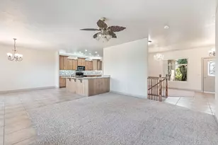 112 S 2500 W, Hurricane, UT 84737 - Photo 12