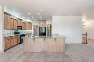 112 S 2500 W, Hurricane, UT 84737 - Photo 8