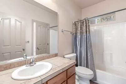 112 S 2500 W, Hurricane, UT 84737 - Photo 22