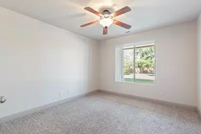 112 S 2500 W, Hurricane, UT 84737 - Photo 28