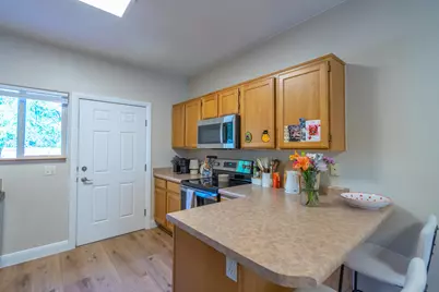 700 N Main St #F3, Washington, UT 84780 - Photo 8