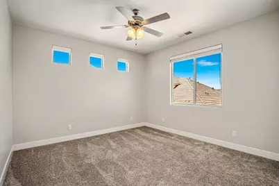 453 E 3975 S, Washington, UT 84780 - Photo 52