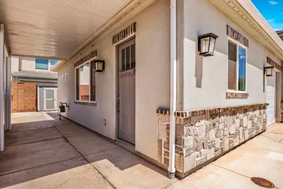 453 E 3975 S, Washington, UT 84780 - Photo 54