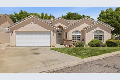 345 N 2450 E #206, Saint George, UT 84790 - Photo 1