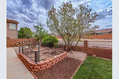 278 E Calgary Dr, Saint George, UT 84790 - Photo 56